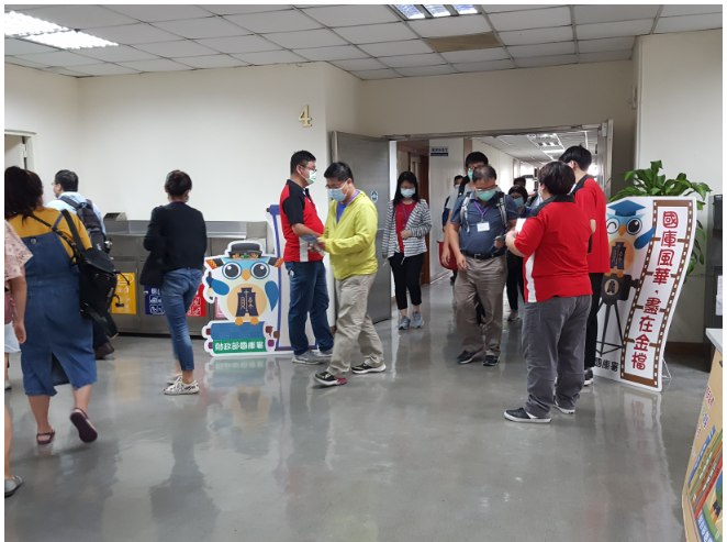 Picture: Leaflets were disseminated to promote archive access during a pause of the workshop.